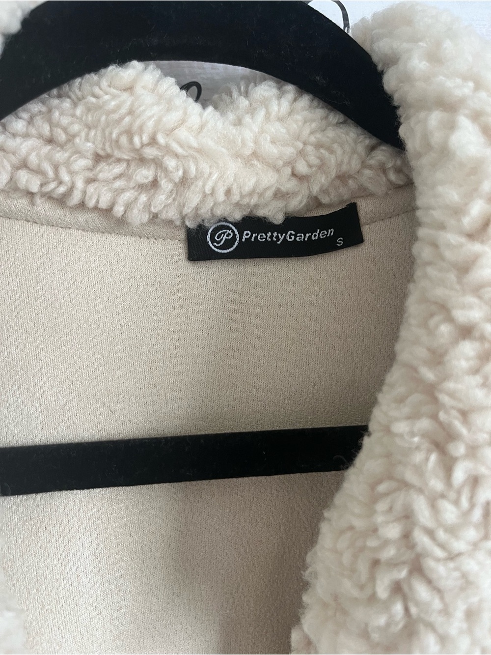 Cozy Cream Teddy Jacket for Women - Button Front Sherpa Coat - Picture 3 of 6